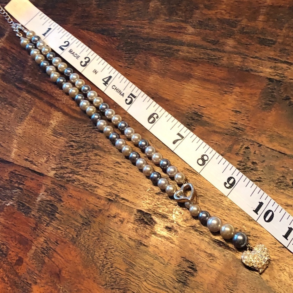 NRT Pearl and Rhinestone Heart Lariat Necklace - Picture 3 of 16